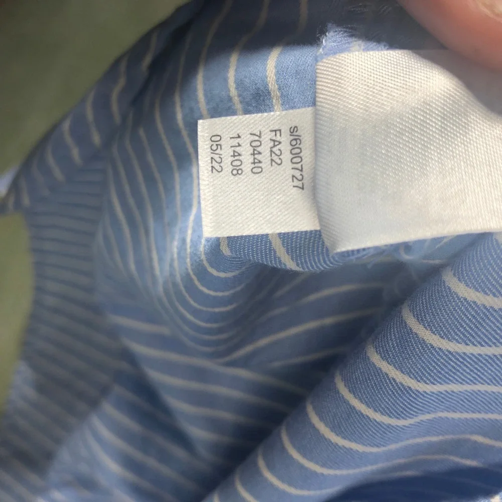 LOFT Striped Button Down Shirt Womens Small Blue White Long Sleeve 600727 - Picture 4 of 16